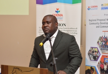 Richardo Aiken speaking